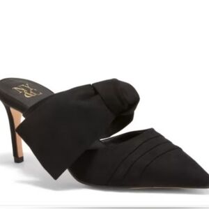 FINAL PRICE!!!                               Nyco Capri Suede Bow Mule.